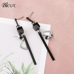 BICUX Vintage Acrylic Statement Drop Earrings for Women 2019 Fashion Jewelry Korean Metal Geometric Gold Hanging Dangle Earring