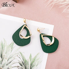 BICUX Vintage Acrylic Statement Drop Earrings for Women 2019 Fashion Jewelry Korean Metal Geometric Gold Hanging Dangle Earring